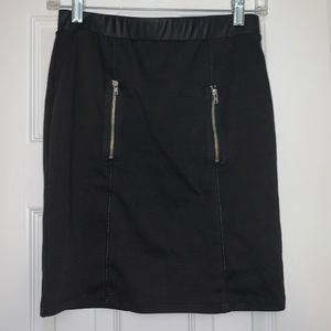Must Have Black Midi Skirt